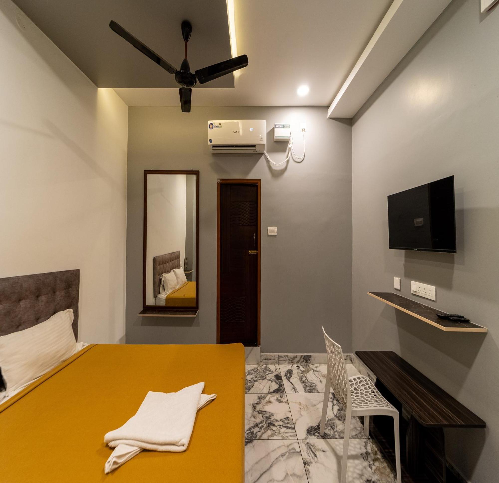 Hotel Bees Pondichéry Extérieur photo